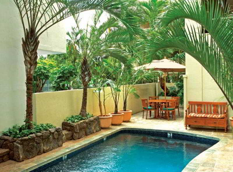 Equus 3* Honolulu