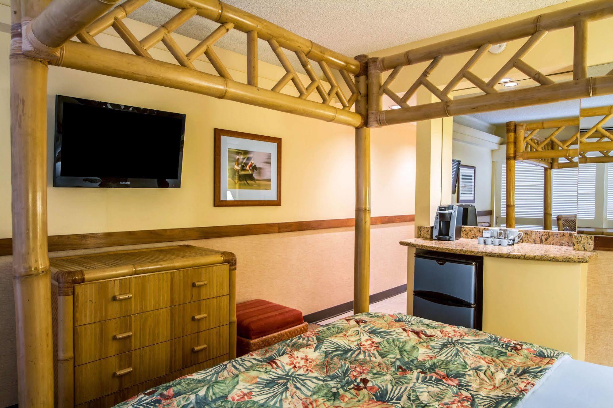 Equus Hotel 3*