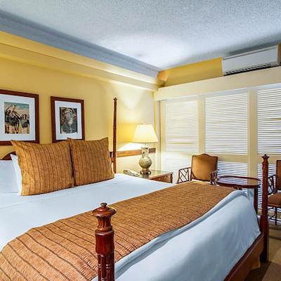 Equus Hotel 3*